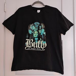 Buffy The Vampire Slayer Graphic T-Shirt Size L